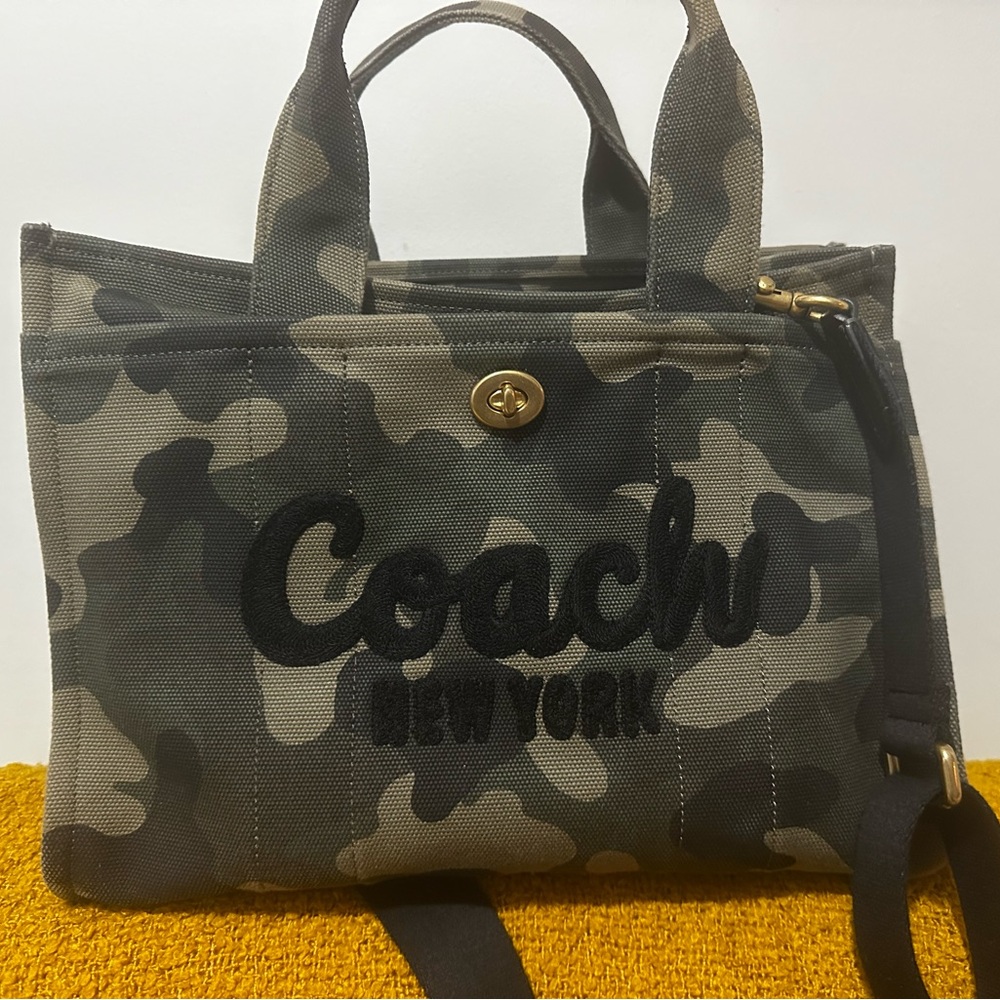 COACH Tote Bag